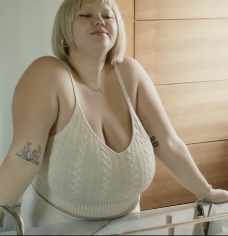 Tushy420 art actress pictures