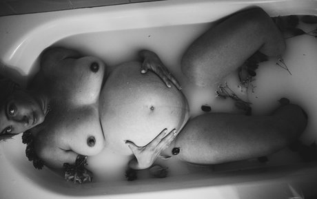 mommy onlyfans free naked galleries