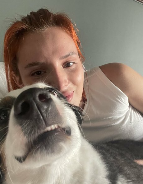 bellathornevip porn model photos