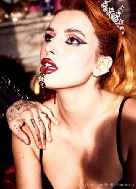 girlfriend onlyfans hot sexy photo