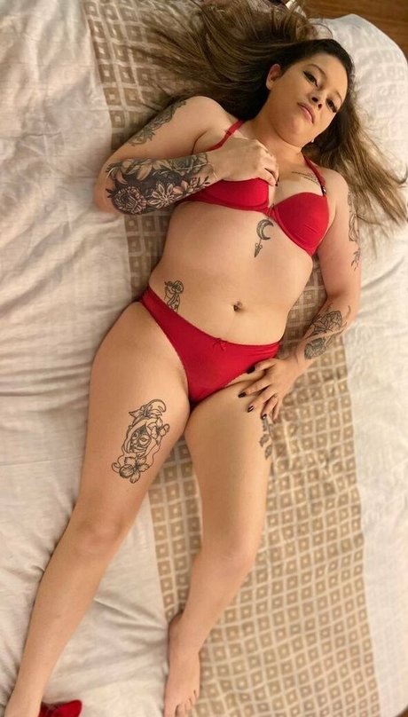 ariah69 exclusive model photo