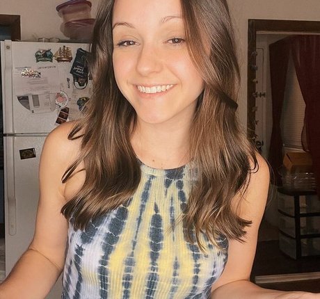 nude pregnant onlyfans free images