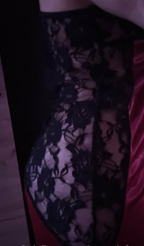 ebony smoking onlyfans free porn pic