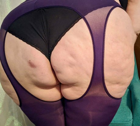 waitress onlyfans art nude pic