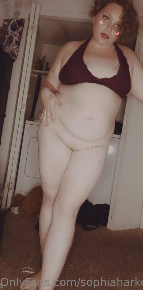 sophiaharker naked model pictures