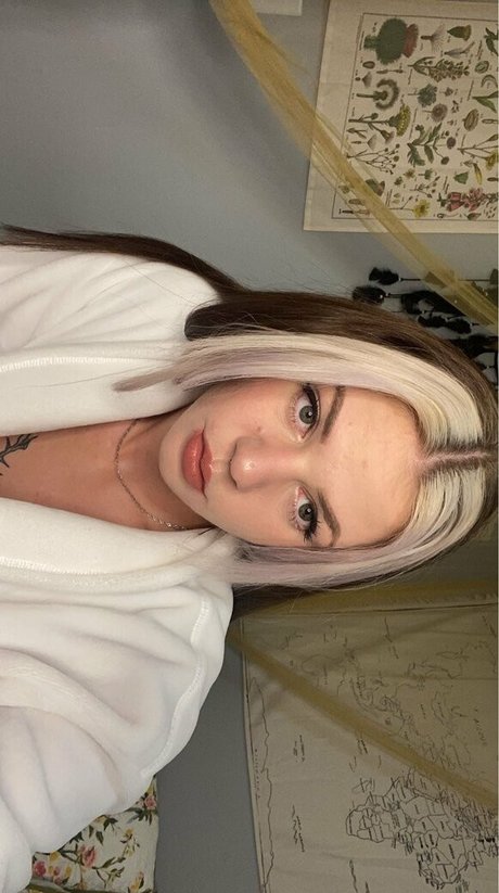 lustfullillian model high quality img