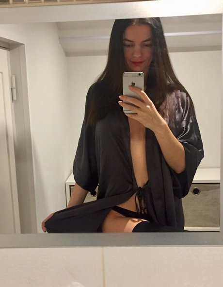 muusjaa123 model nude img