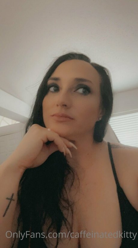caffeinatedkitty model sex image