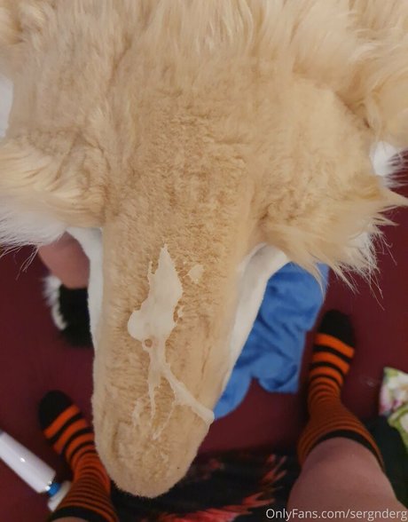 sergnderg model sexy picture