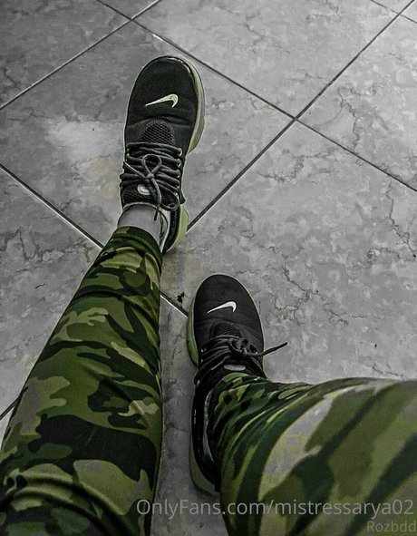 mistressarya02 pornstar beautiful images