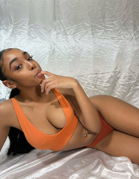 poeticjusticeee star perfect photos