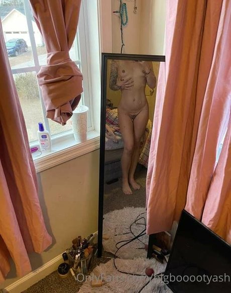 Ashley Sikes star free galleries