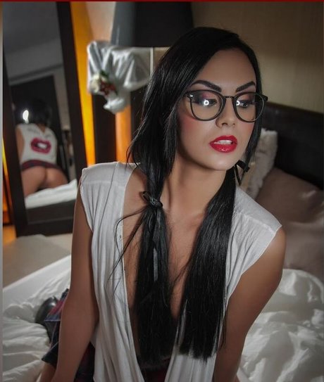 Alessyanadine top actress img