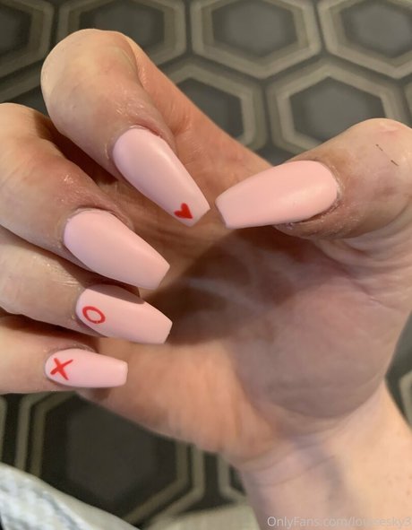 louisesky3 porn star photos