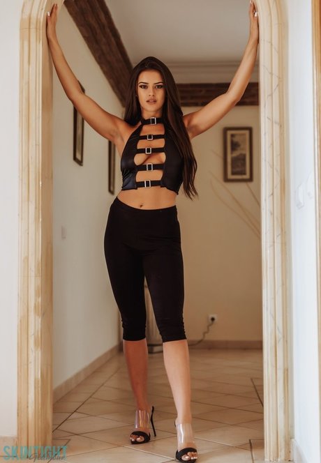 big tits brunette onlyfans hot sex gallery