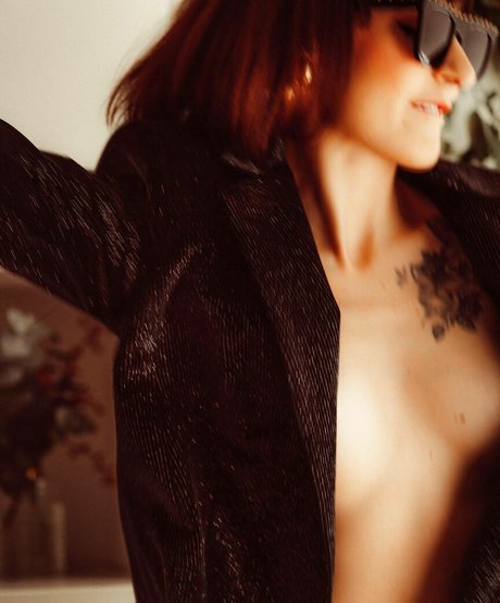 Danielle Noce star nude picture