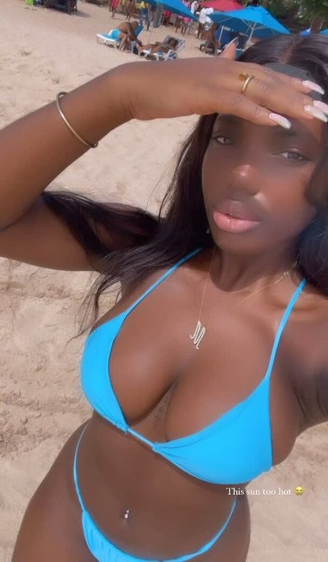 Melaxgoddess exclusive actress pictures