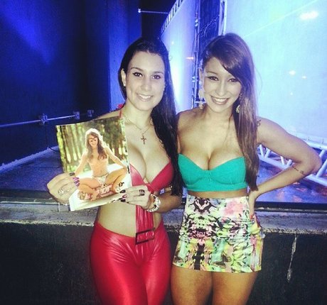 Carol Czeck pretty model photo