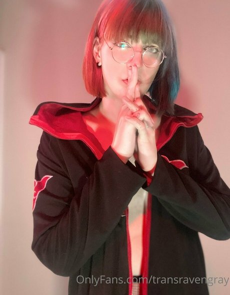 transravengray beautiful actress photos