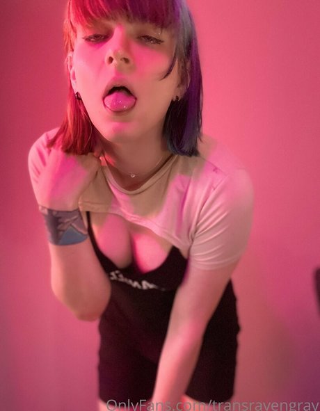 transravengray hd actress pic