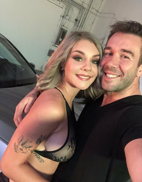 willpounder model nudes photo