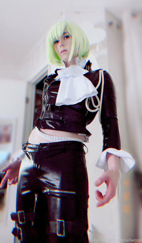 shiriallwood model beautiful pics