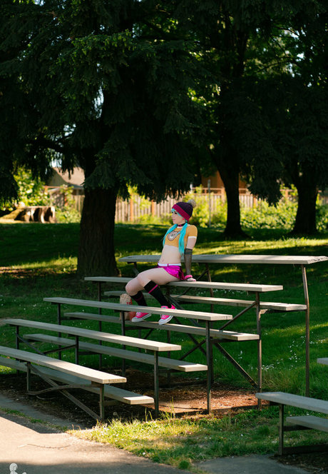 shiriallwood nice model picture