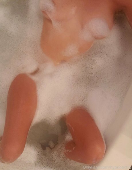 yoga milf onlyfans pretty pic