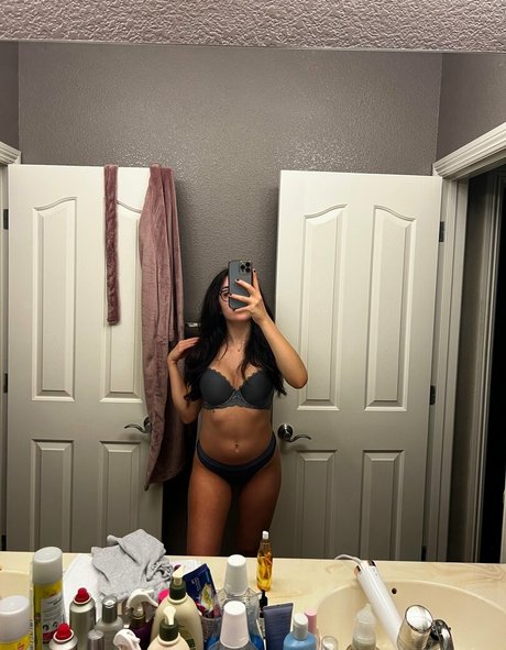 alexandra 999 perfect model pictures