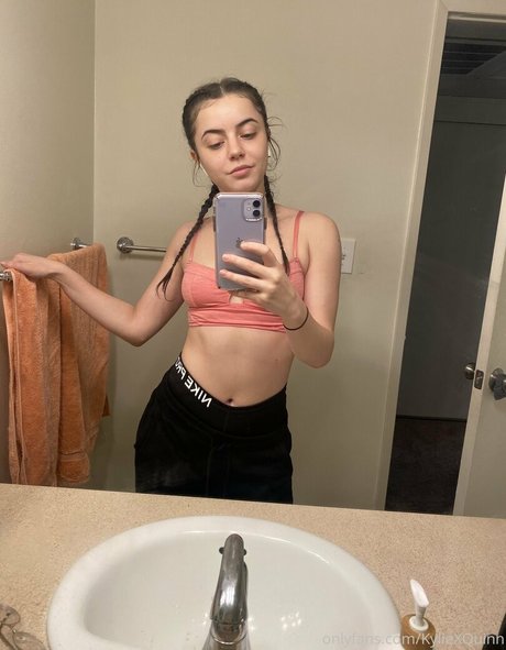 KylieXQuinn pornstar sex archive