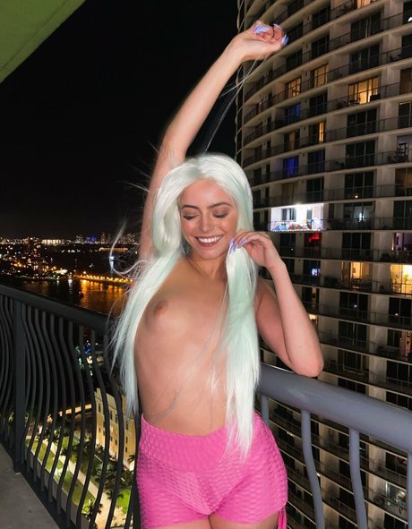 KylieXQuinn nice actress photo