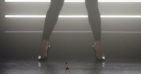 giantessroma xxx model photos