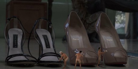 giantessroma nude model img