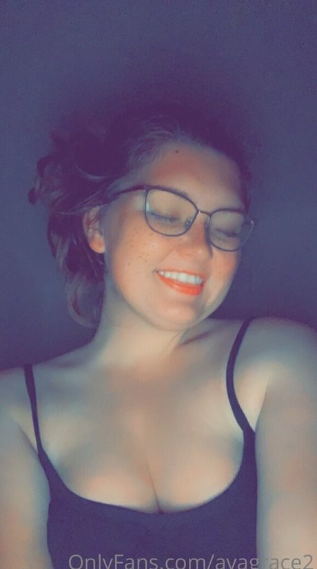 avagrace2 star adult image