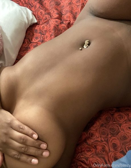 famous onlyfans hot naked pic