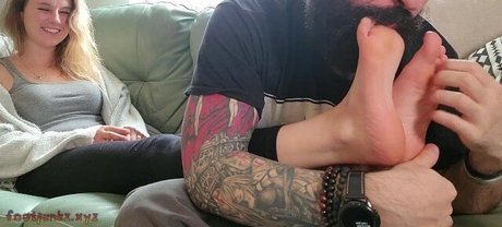 Footpunkz beautiful actress picture