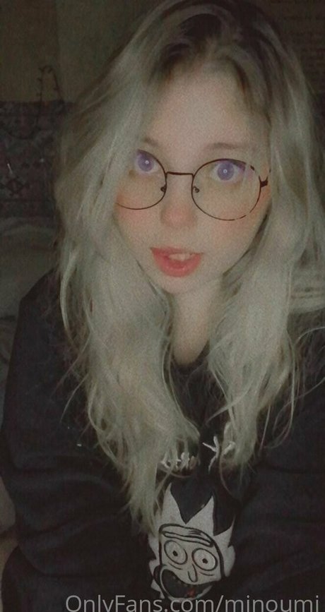 minoumi beautiful actress img