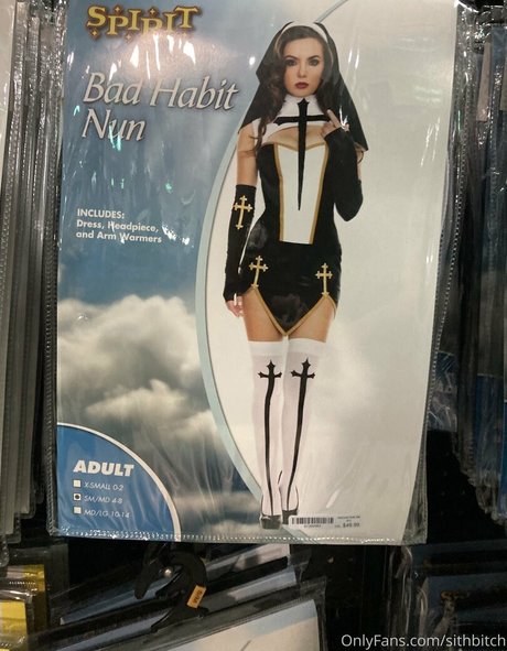 sithbitch perfect model img