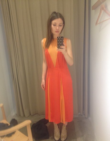 Emily Browning top model images