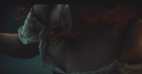 Emily Browning pretty actress archive