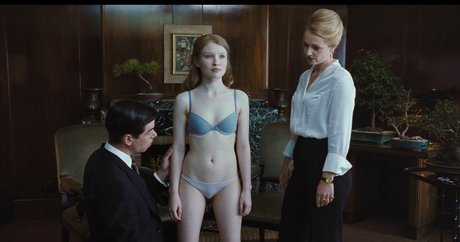 Emily Browning porn star pictures