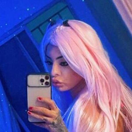 Larissa Maximo star porn gallery