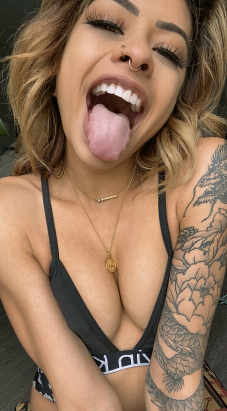 miascreams model nice galleries