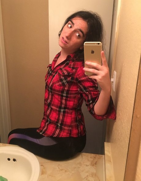 latina feet onlyfans porno picture