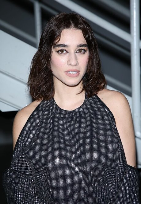 Simona Tabasco star beautiful image