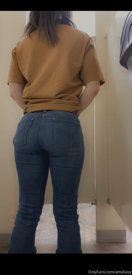 ameliaxy naked star photos