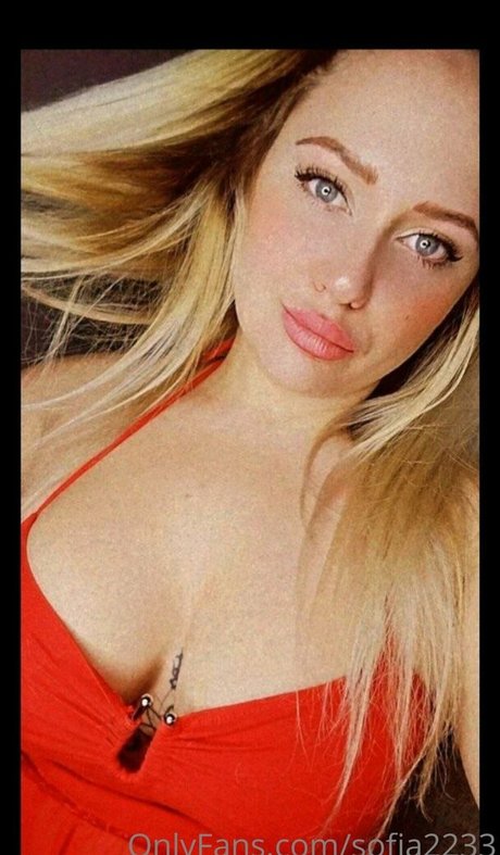 sofia2233 sex model picture