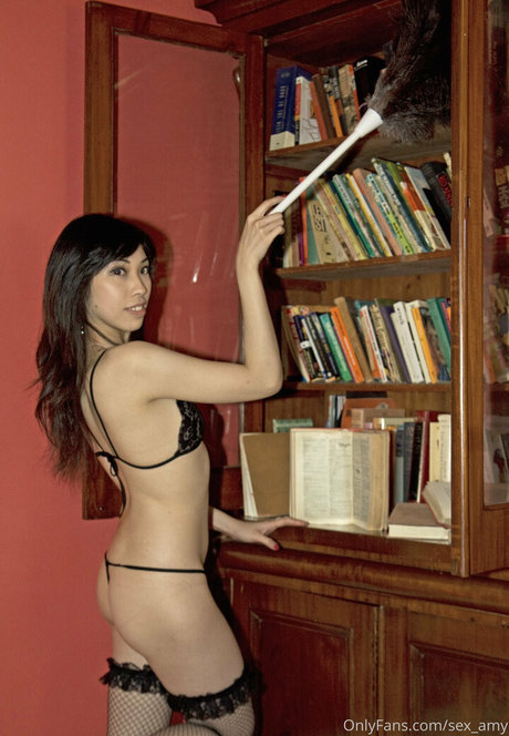 cheerleader onlyfans pretty photos