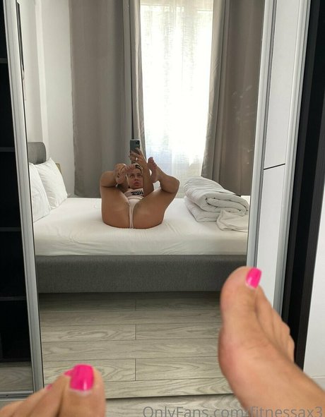 fitnessax3 nude star images