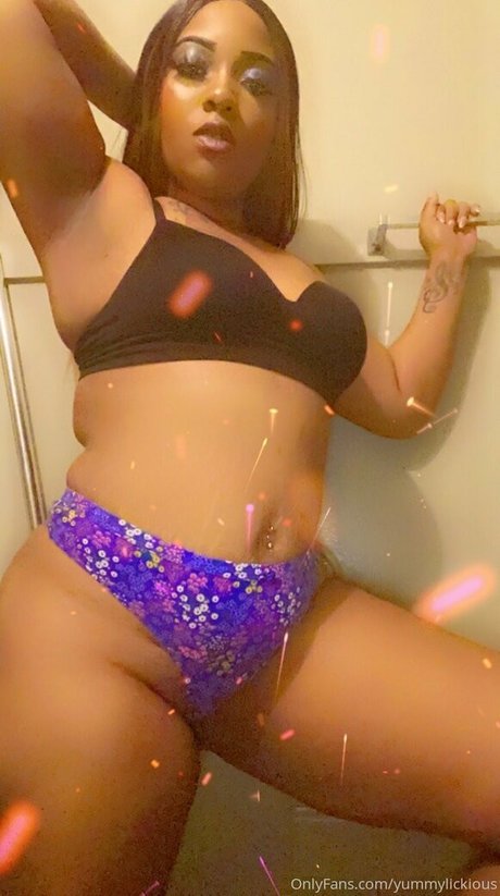 yummylickious exclusive model images